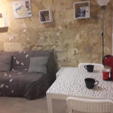 Apartment Like Home. Bordeaux Center. Wifi Apartament Bordeaux